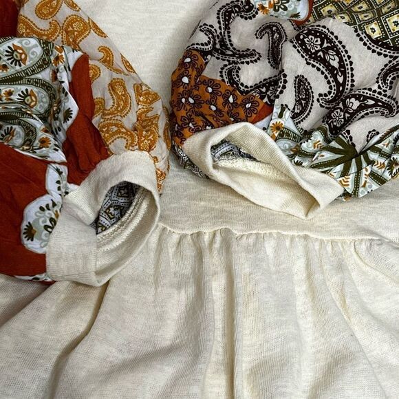 Umgee cream boho top with mixed print bishop sleeves size M - Picture 14 of 15